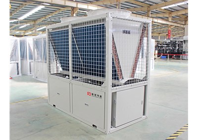 家用空氣能，無(wú)論是熱水還是采暖都是四季皆宜的方案